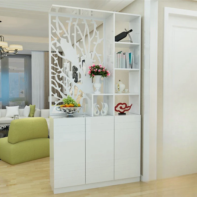 

The living room partition cabinet is simple and modern, with a hollowed out space in the lobby and a double-sided screen cabinet