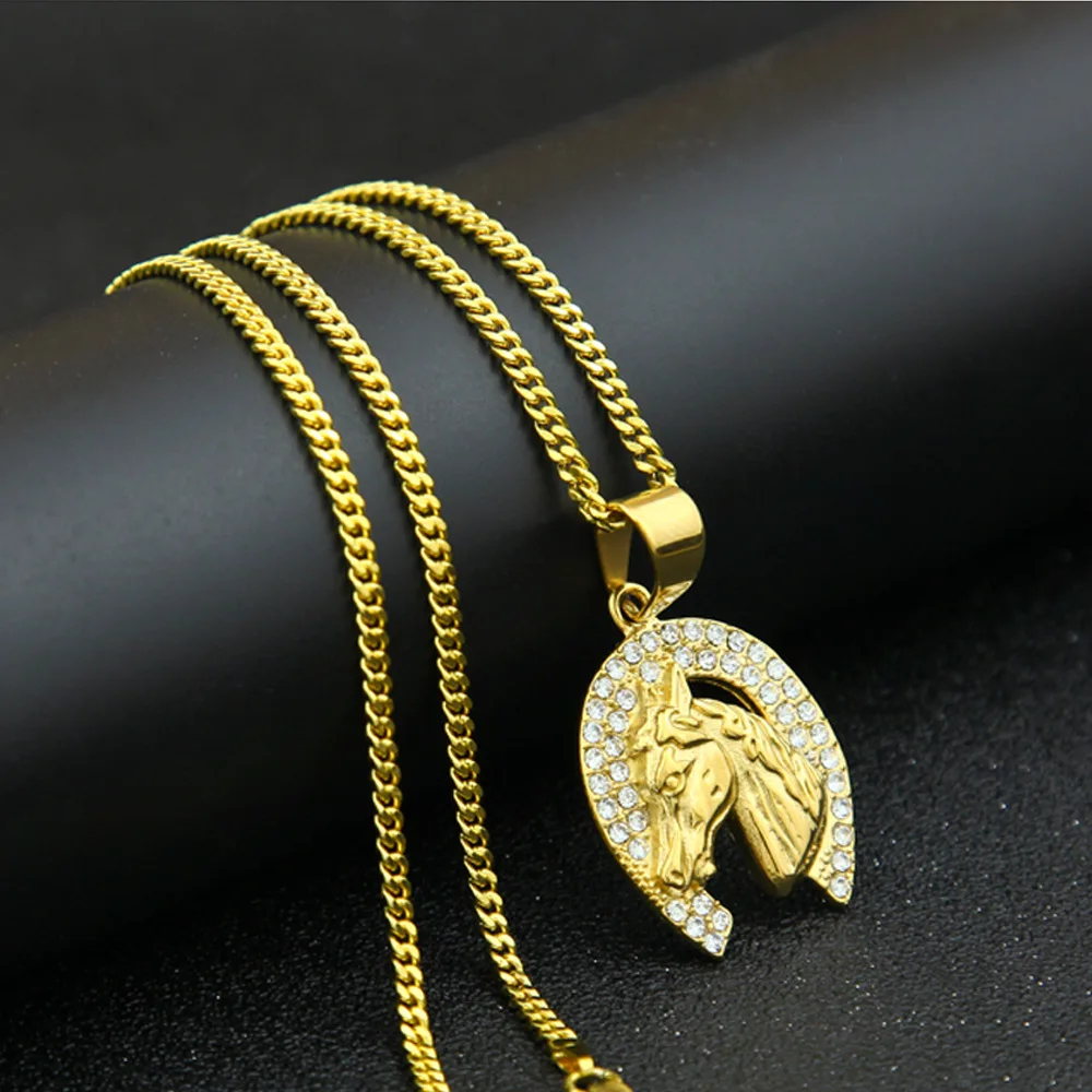 Golden Simple Exquisite Hip Hop Zircon Horse Head Pendant Necklace Men and Women Zodiac Anniversary Jewelry Gift