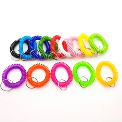 Colorful Bracelet Keychain Spiral Plastic Wrist Coil Keyring Unisex Sports Gym Pool Beach Wristbands Car Key Chain Accessories