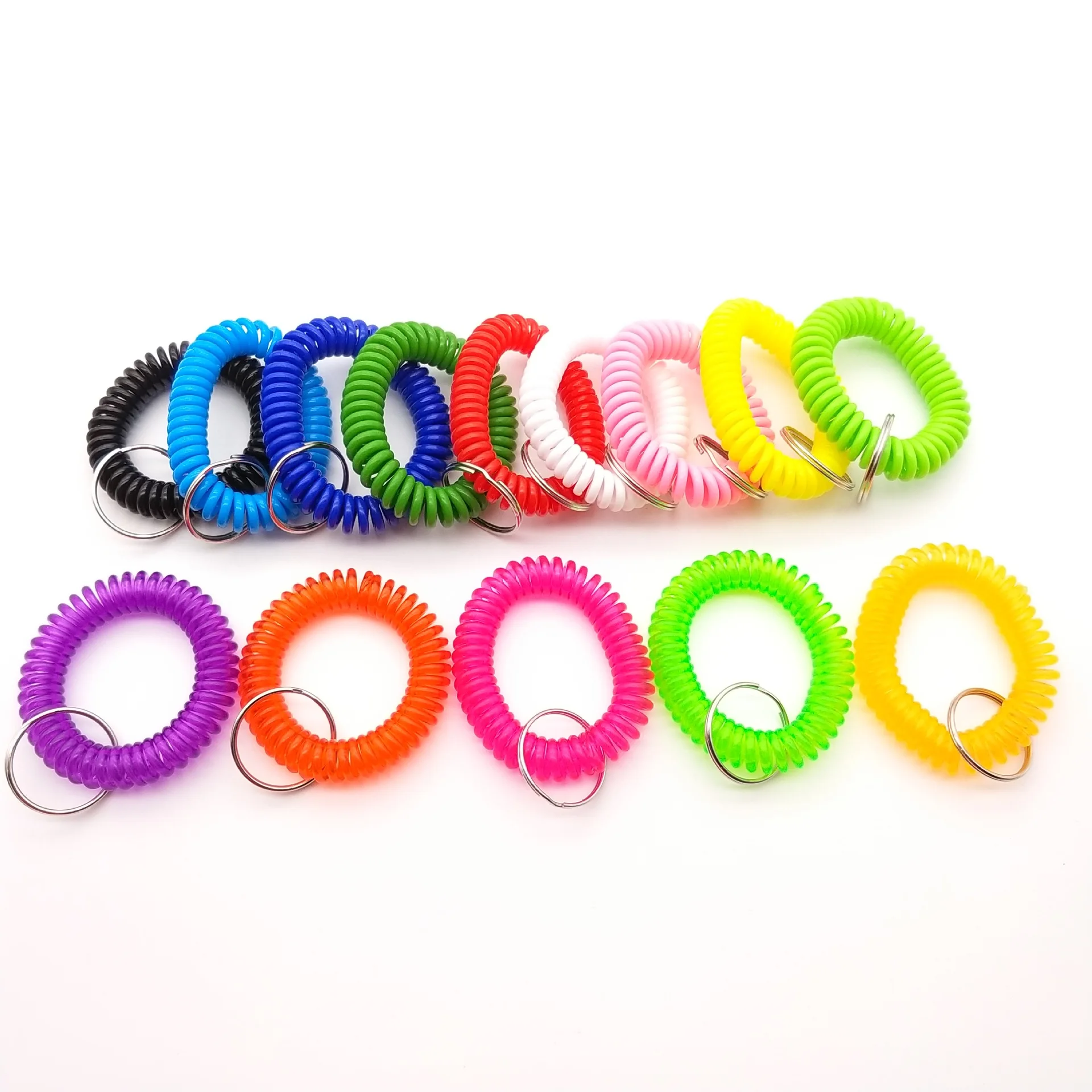 Colorful Bracelet Keychain Spiral Plastic Wrist Coil Keyring Unisex Sports Gym Pool Beach Wristbands Car Key Chain Accessories