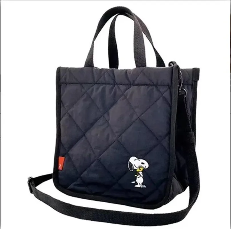 

Snoopy new lingerie shoulder bag embroidered large-capacity messenger bag fashion all-match plaid handbag