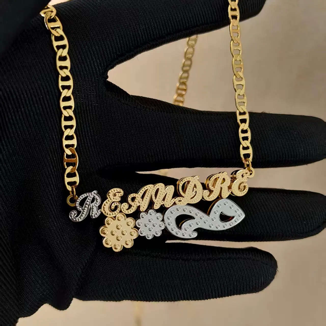 

DHQH Various Styles Customized Name Double-layer 3D Nameplate Necklace Personalized Letter 3D Necklace Christmas Customized Gift