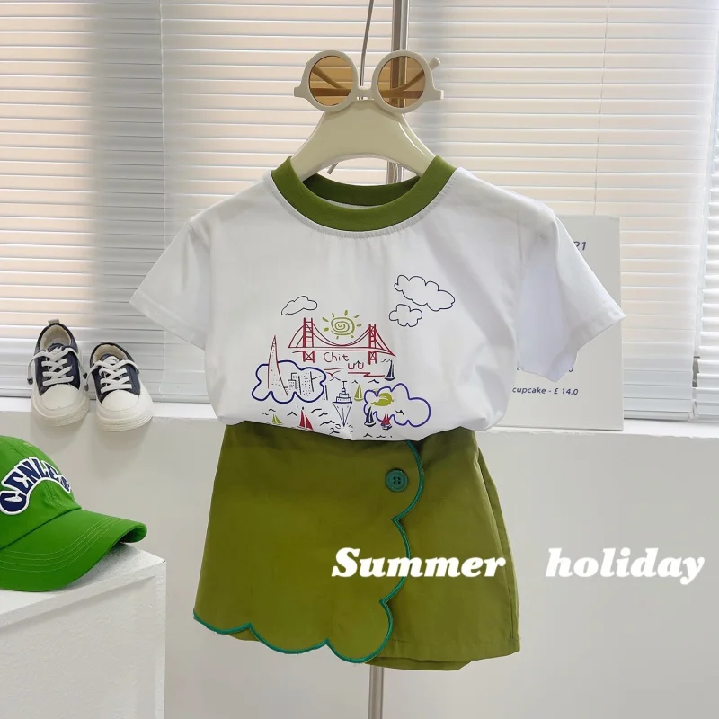 

Summer Girls Western Style Leisure Suit Girls Graffiti Short SleeveTT-shirt Green Short Pantskirt Two-Piece Set23102