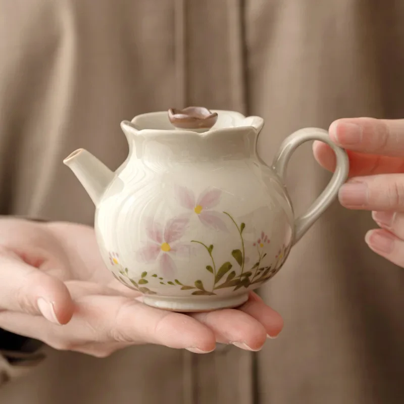 180ML Plant Ash Small Daisy Teapot To Make Tea, Household Flower Bud Pot, Chinese Ceramic Kung Fu Tea Set, Tea Maker with Lid