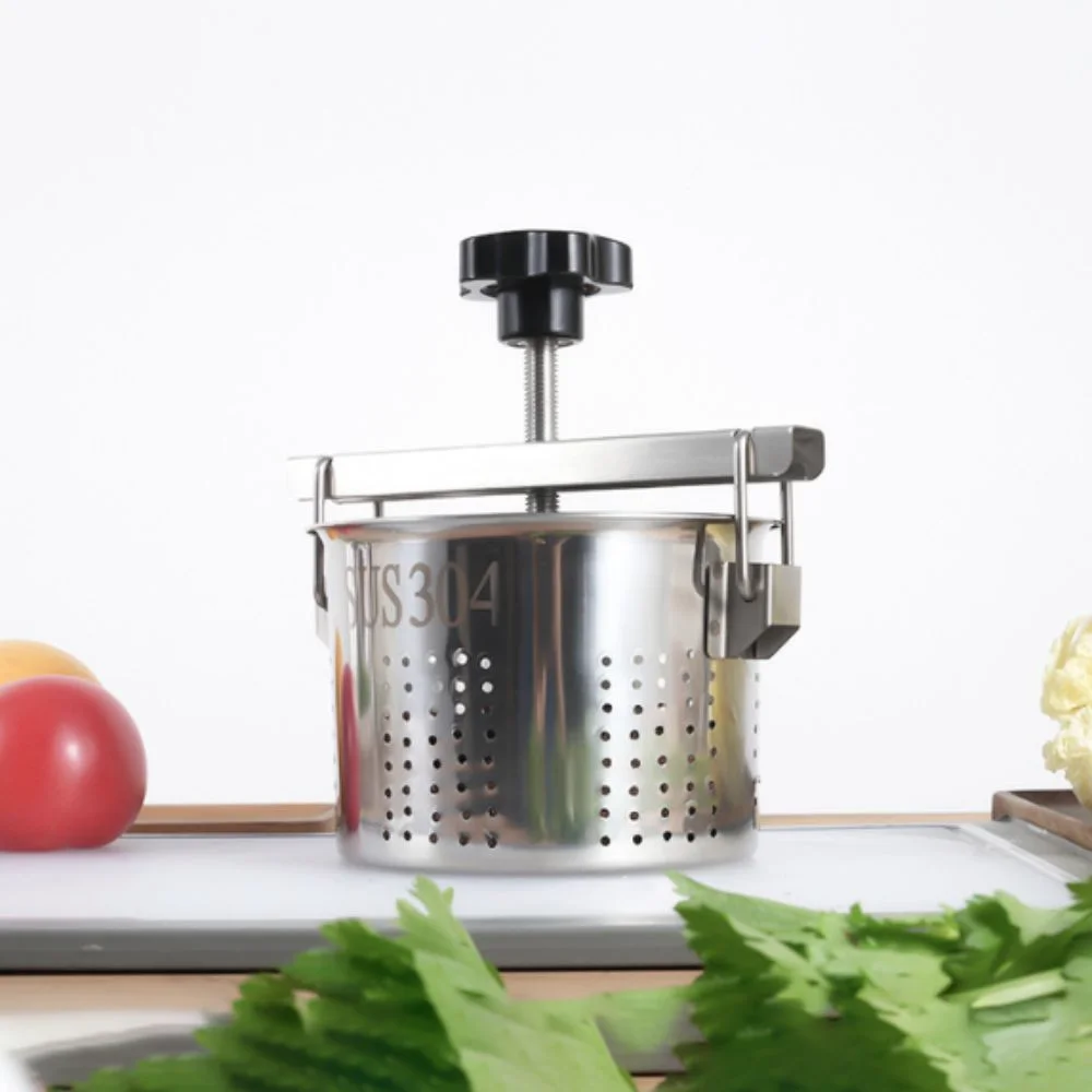 304 Stainless Steel Vegetable Stuffing Squeezer with Filter Bag Pressing Yogurt Dehydrator Large Capacity Corrosion-resistant