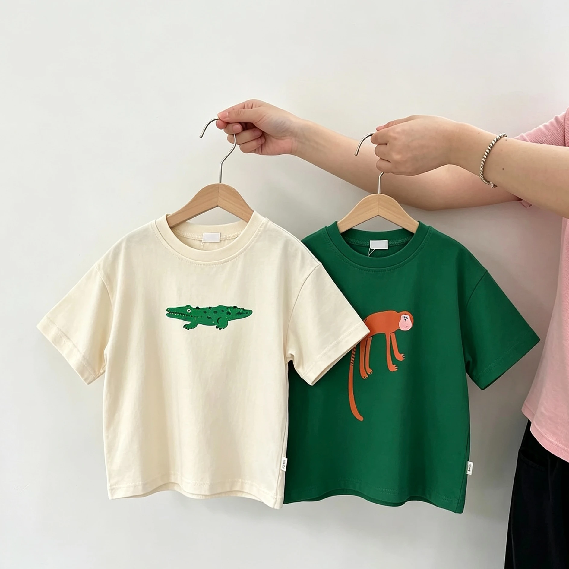 Cartoon T Shirt Baby Boys Girls Short-sleeved Tops 2026 Summer Clothing Cute Animals Print Tees Solid Color Versatile Pullovers