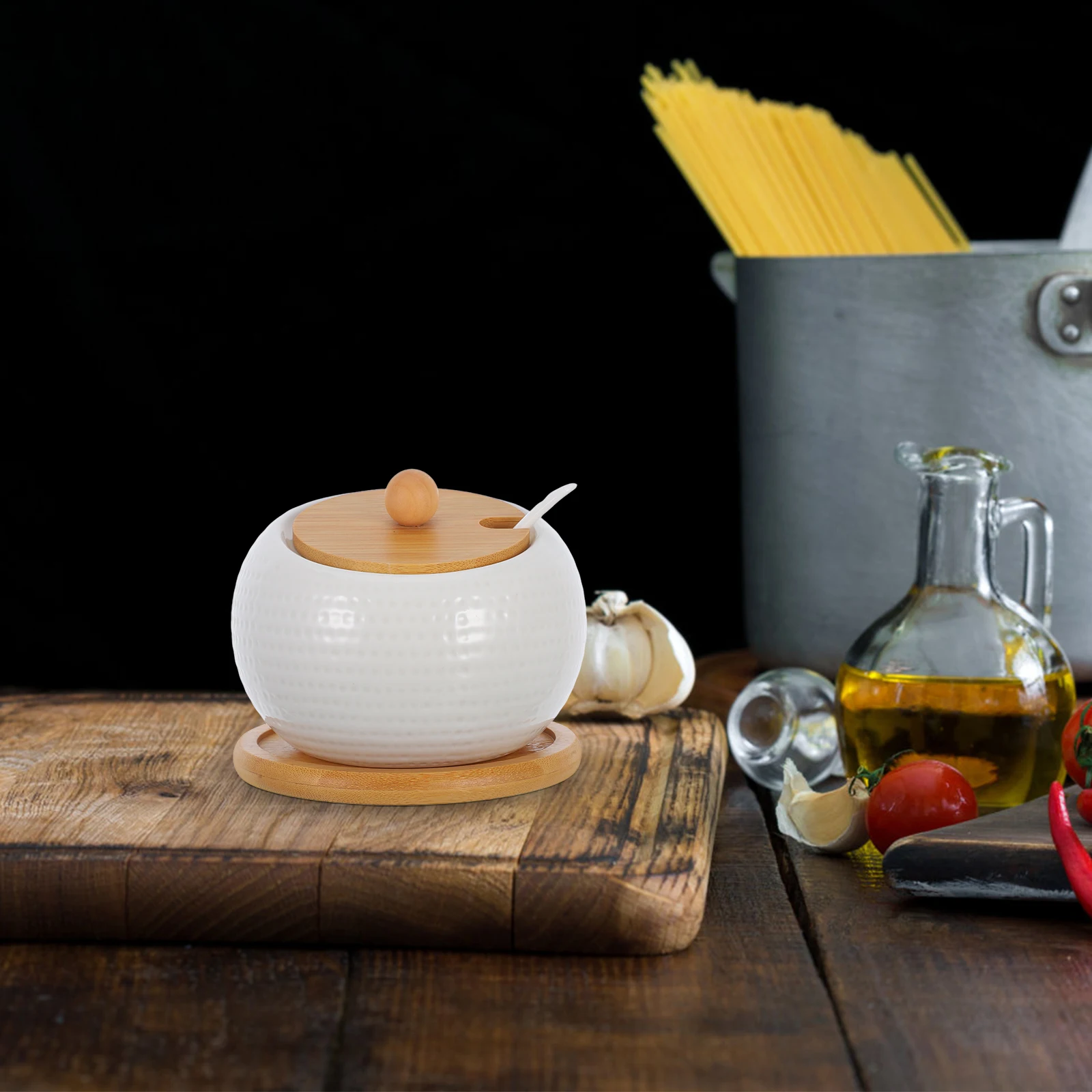 

Ceramic Seasoning Bottle Simple Porcelain Modern Creative Jar Pot Container Golf Bamboo Lid Kitchen Storage Healthy