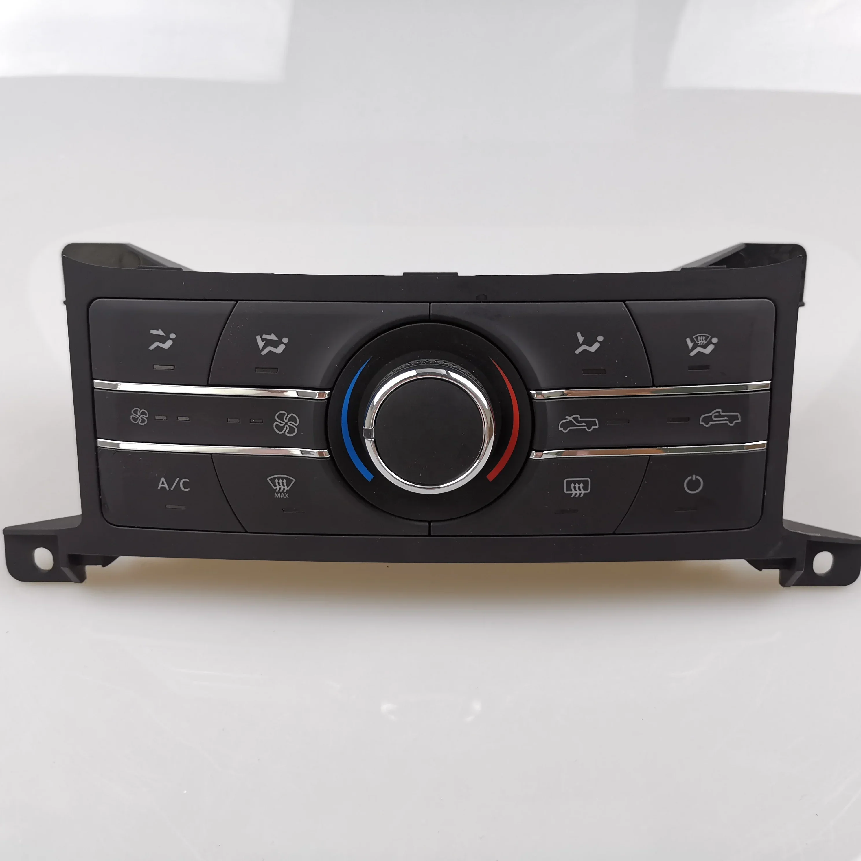 

SAIC MAXUS T60 Front Air Conditioning Control Panel C00053199