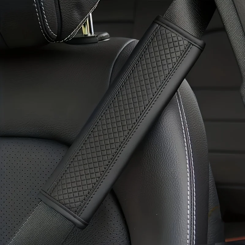 2/1 Piece Random Color Car Pu Leather Seatbelt Shoulder Protector, Car Seatbelt Shoulder Cover, Carbon Fiber Safety Shoulder Cover, Breathable Leather, Soft and Safe, Halloween and Christmas Gift