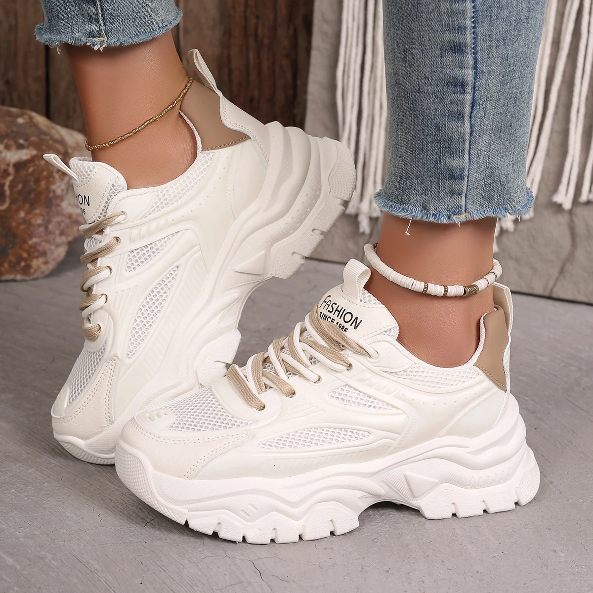 Wanita Sneakers Platform Fashion baru sepatu olahraga wanita musim panas kasual Sneakers Chunky wanita bernapas Mesh sepatu Platform