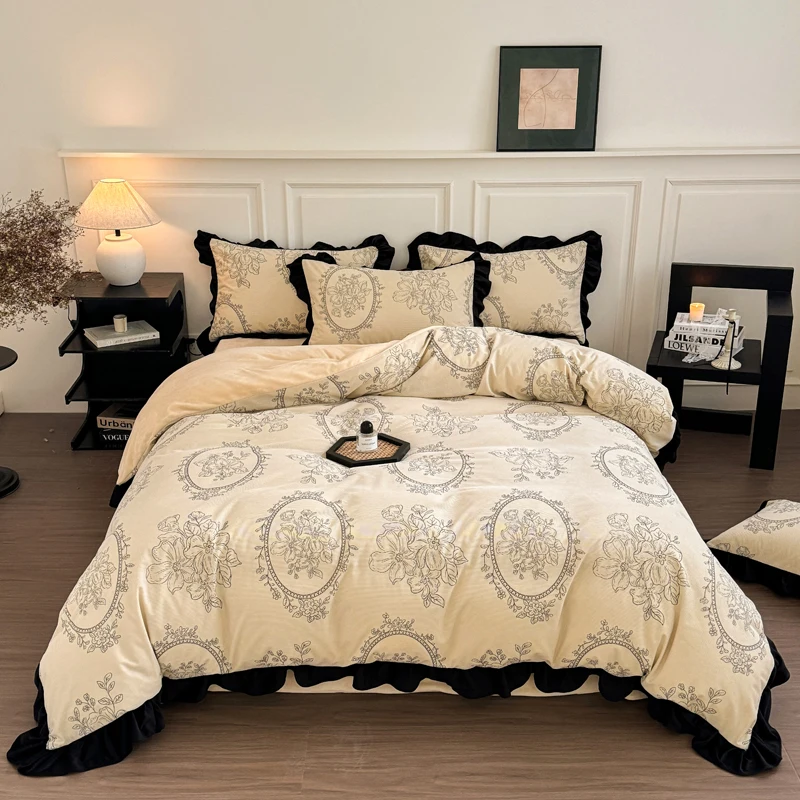 3/4Pcs Vintage French Flowers Black Ruffles Winter Corduroy Milk Velvet Patchwork Bedding Set Duvet Cover Bed Sheet Pillowcases