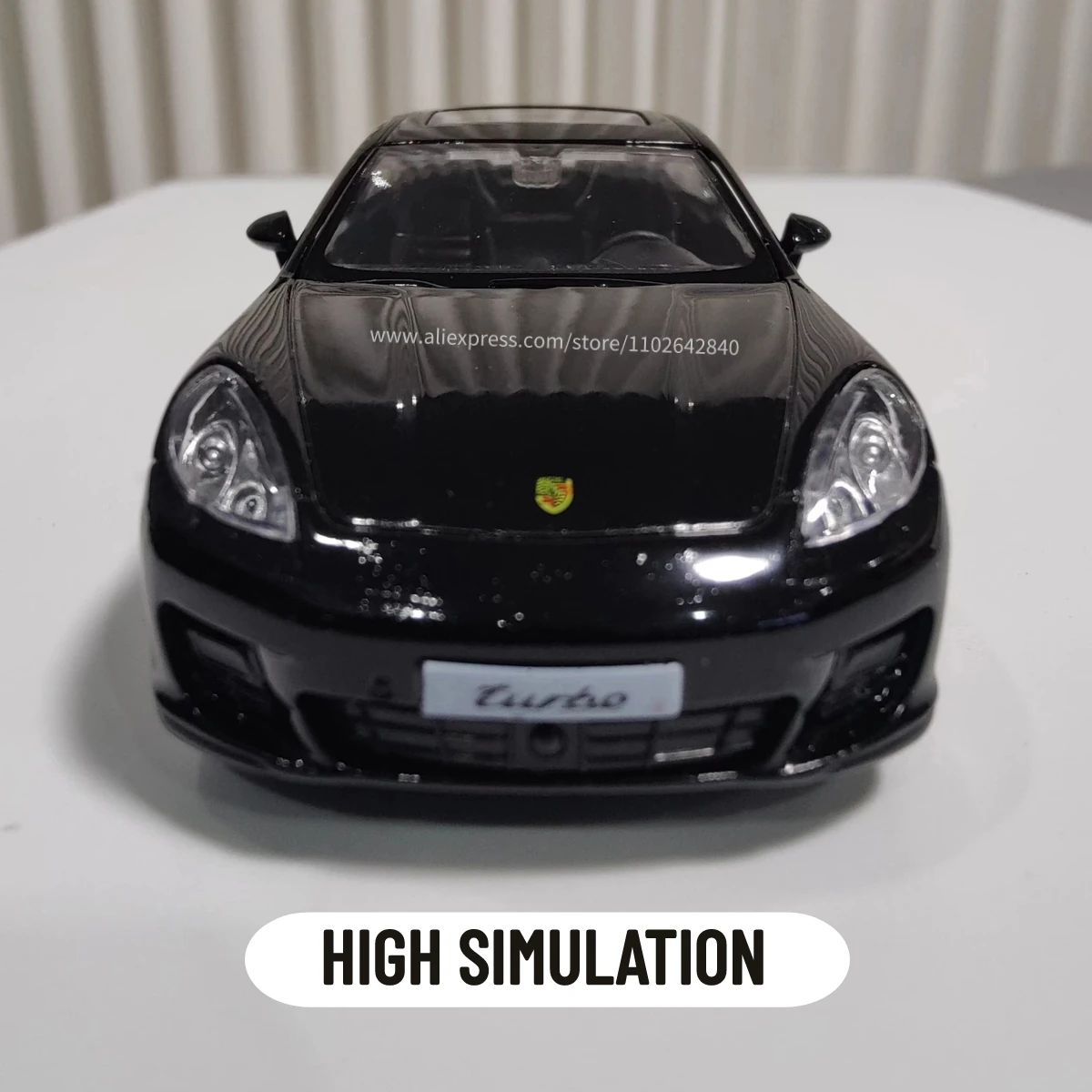 Porsche Panamera Turbo Modelo de Carro Réplica, Escala Metal, Arte Miniatura, Home Decor, Hobby Lifestyle, Coleção Toy Natal, Presente Kid, 1:36