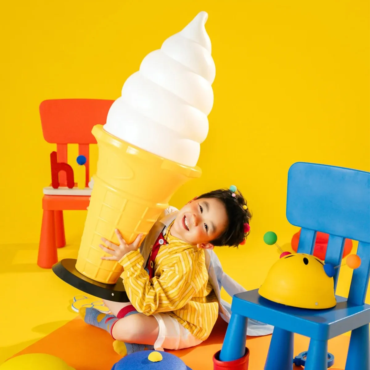 95cm Giant Artificial Ice Cream Cone Model Large Fake Serve Decor Photography Props Shop Window Display Event Party Ornament