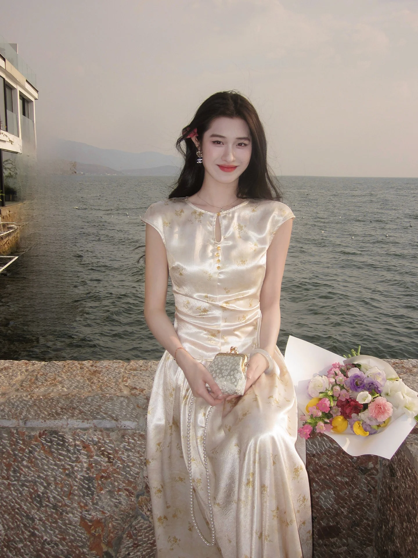 

Lingan Zhihe Spring Summer Floral Print Satin Women's Set ort Sve T-irt High Waist Skirt Casual Loose Fit Faion