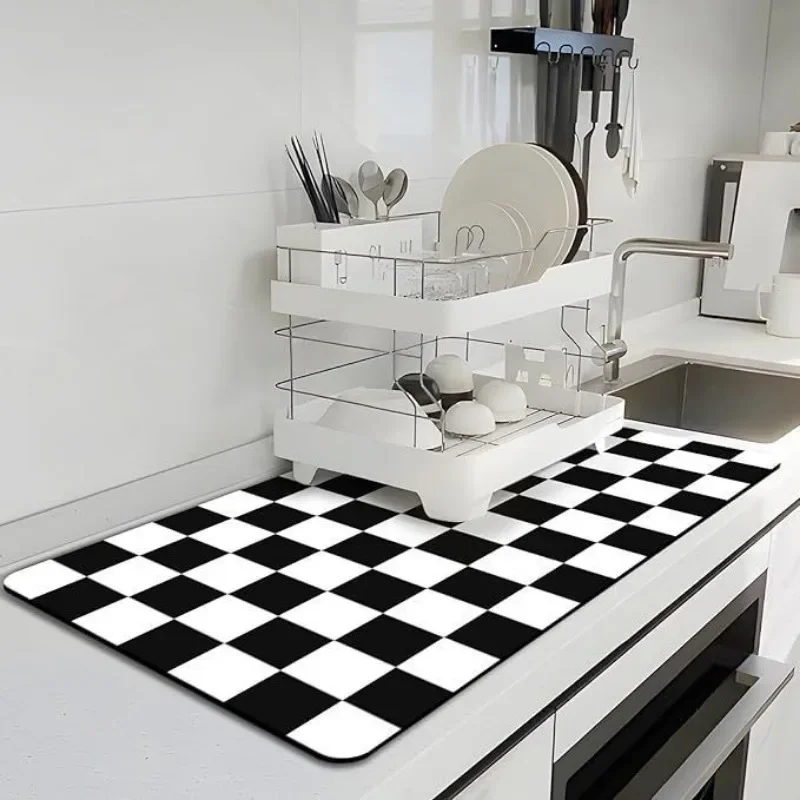 Checkered Print Kit…
