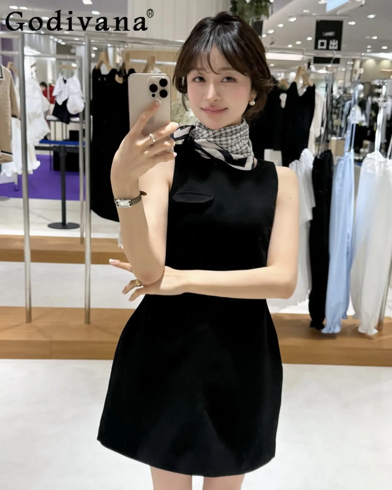 

2026 Spring Summer Ladies Slim Fit Sleeveless Short Dress Japanese Sweet Black White Fashion Dress Women's Daily Casual Dress