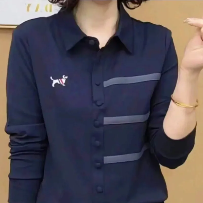 ฤดูใบไม้ผลิใหม่สไตล์แลดูผอมเสื้อฐานผู้หญิงเสื้อยืดแขนยาวอเนกประสงค์สวมใส่ด้านในด้านบน