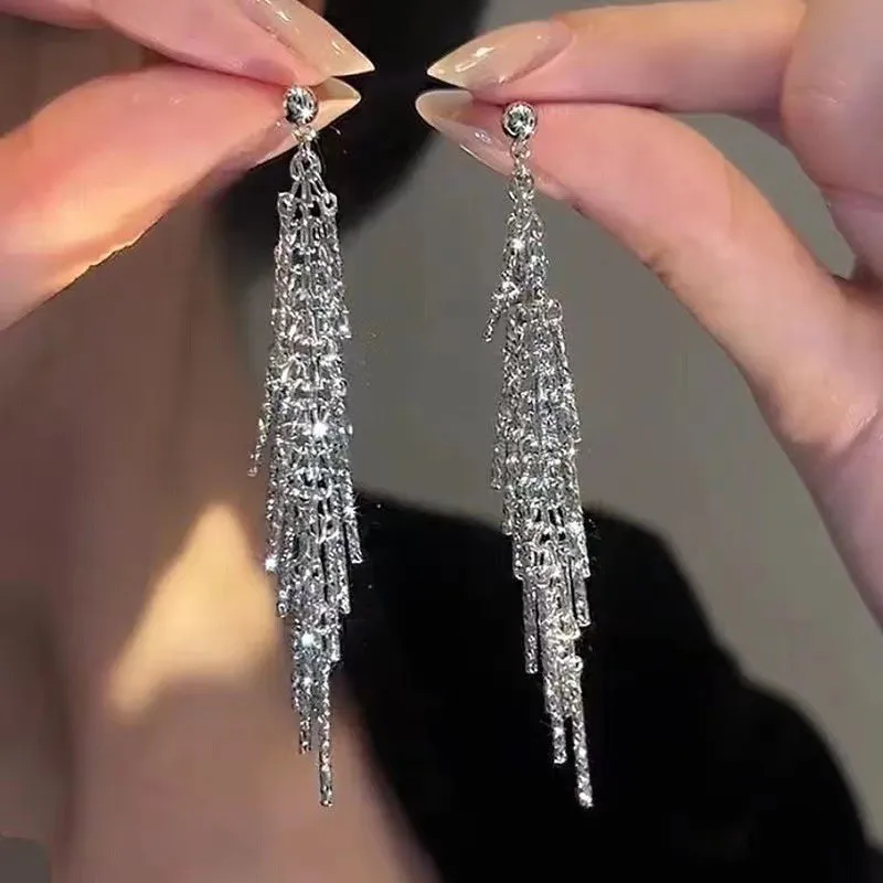 Glänzende lange Quasten-Glitzer-Tropfenohrringe für Damen, modische lange Kette, baumelnde Ohrringe, Hochzeit, Party, Schmuck, Geschenke – Detail 17