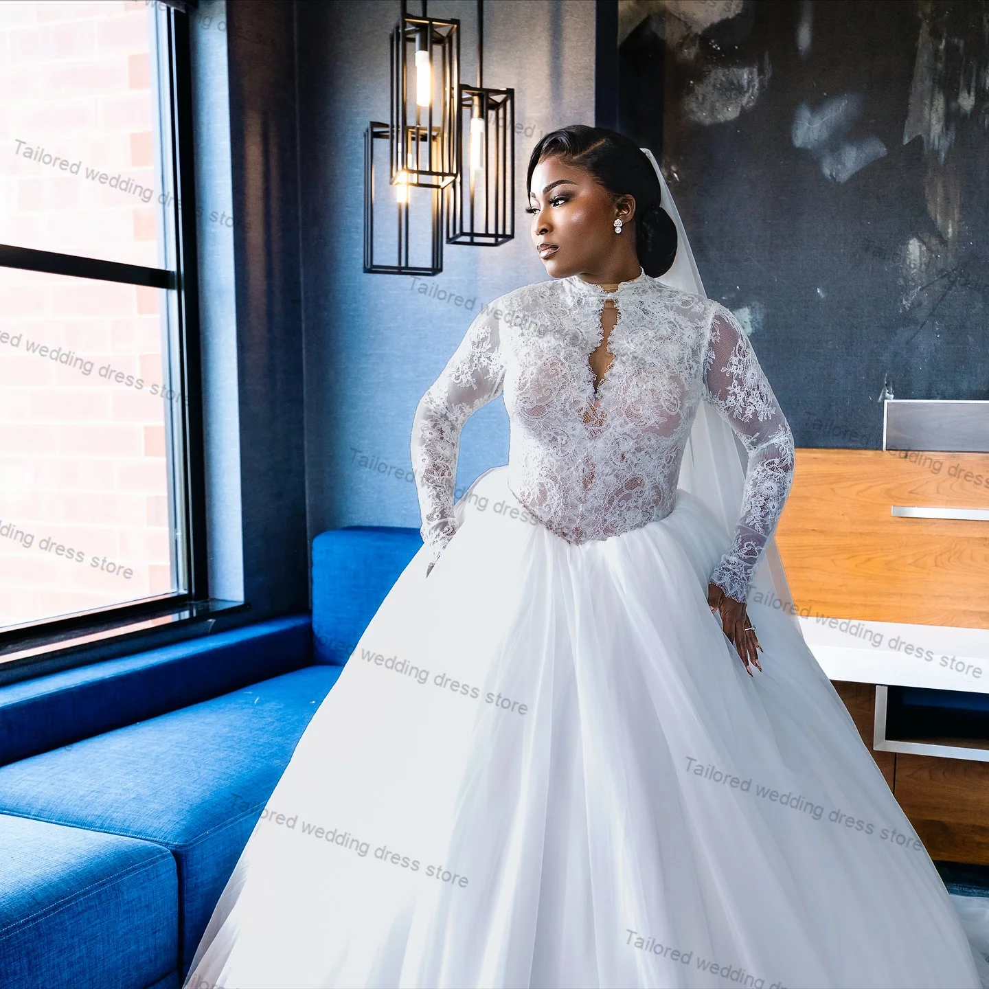 화이트 레이스 웨딩 드레스 우아한 하이넥 긴 소매 A라인 신부 이브닝 가운 맞춤형 레이스업 백 게스트 롱 보헤미안 로브