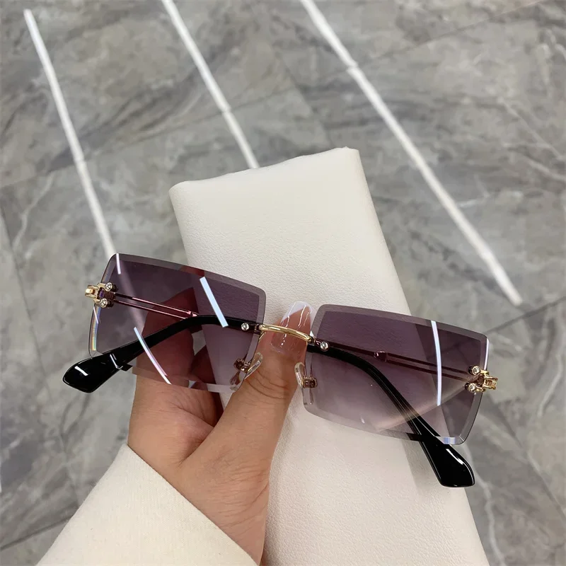 Vintage Fashion Sunglasses for Women Rimless Frameless Rectangle Shades Gradient UV400 Summer Traveling Sun Glasses for Womenn