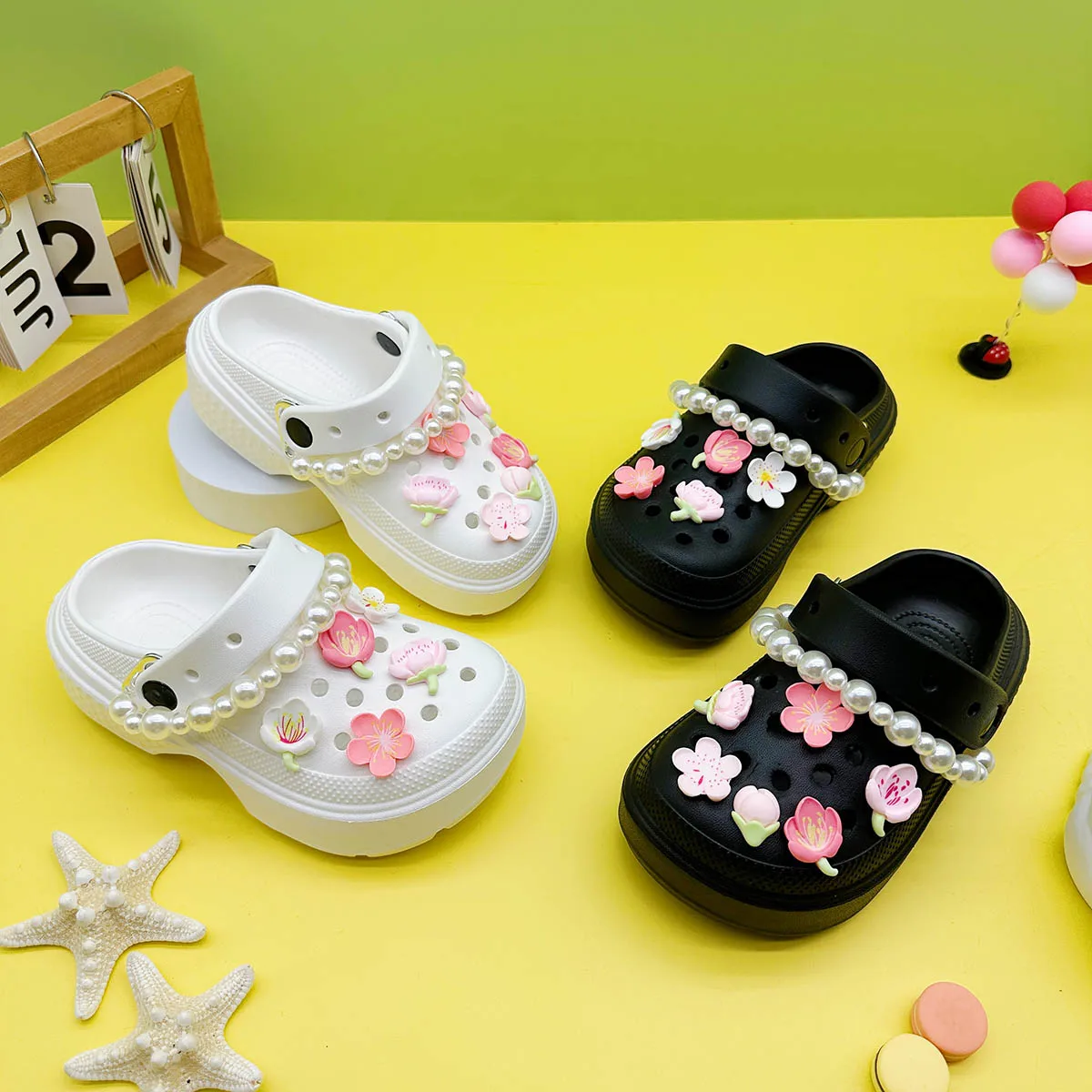 New Style Cartoon Pearl Cherry Blossom Clogs for Boys and Girls, Soft-Soled Non-Slip Closed-Toe Sandals 2310