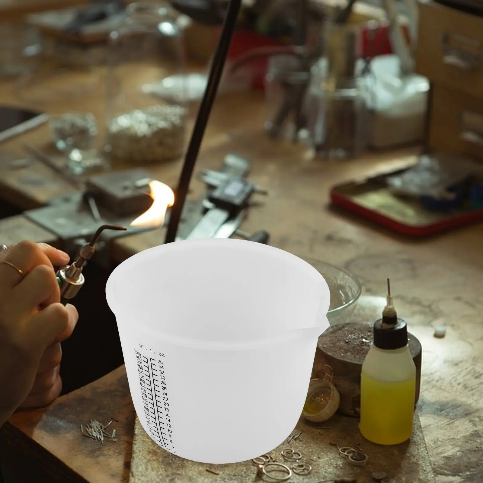 Large Silicone Measuring Cup 1000Ml Heat Resistant Flexible DIY Resin Crafts Measuring Bowl Clear Scales Resin Mixing Dispensing