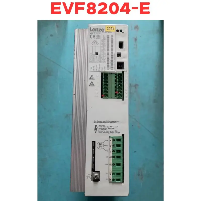 

EVF8204-E Б/у инвертор EVF8204 E протестирован