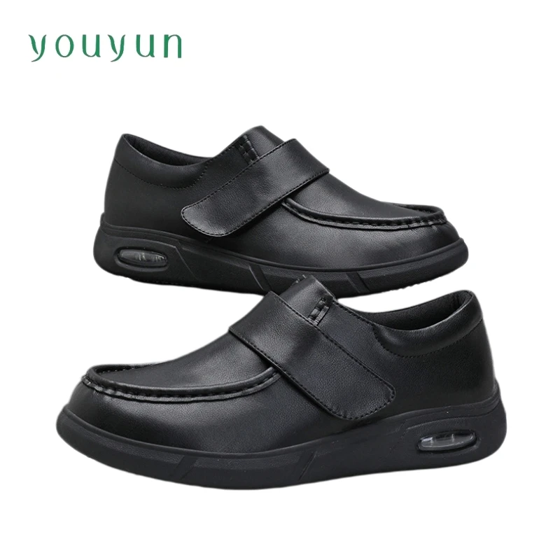 Middle-aged elderly mother's shoes lightweight durable women's single shoes with cowhide soft sole flat bottomed mother's shoes