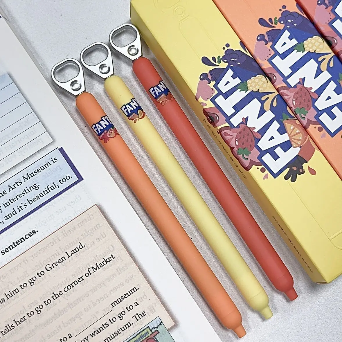 قلم جل منبثق من KACO Fanta Collab Sprint، 0.5 مم، خطة جانبية سوداء، كتابة سلسة، توقيع أدوات مكتبية جمالية للعمل الدراسي