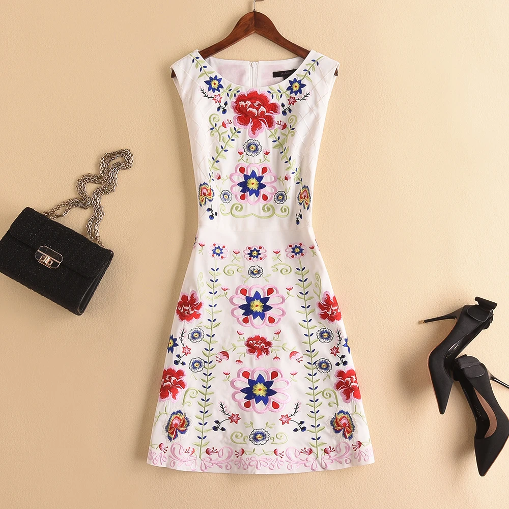 

Женское платье A-Line с круглым вырезом, приталенное, с вышивкой, из смесового хлопка, весна-лето