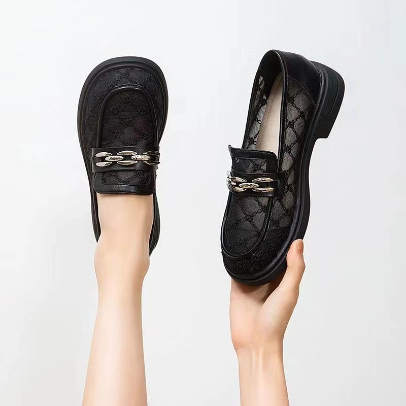 

2026 Summer Women Mesh Loafers Breathable Perforated Low Heel Office Shoes British Style Flats