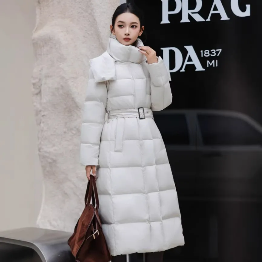 Winter Euro New Women's Down Jacket Commuting Slim Fit Hooded Down Jacket
