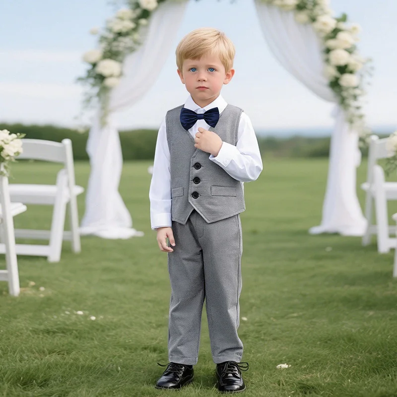 

Костюм для мальчиков 2026: Новая коллекция весна-осень, детская одежда, наряд для мальчиков на первый день рождения, британский джентльменский стиль, три предмета, простой дизайн