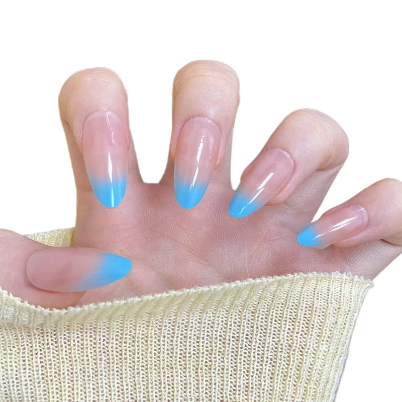 

Wearing Nail Fresh Light Blue Nail Art Tablets Finished Removable Fake Nail Tablets