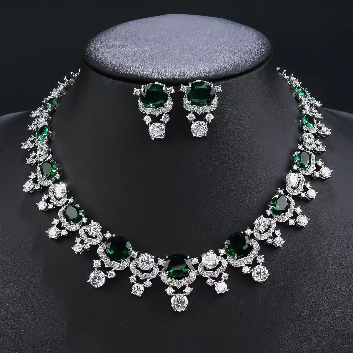 Exquisite luxury women's jewellery zirconia necklace earrings versatile charming set prom graduation party accessories M-362