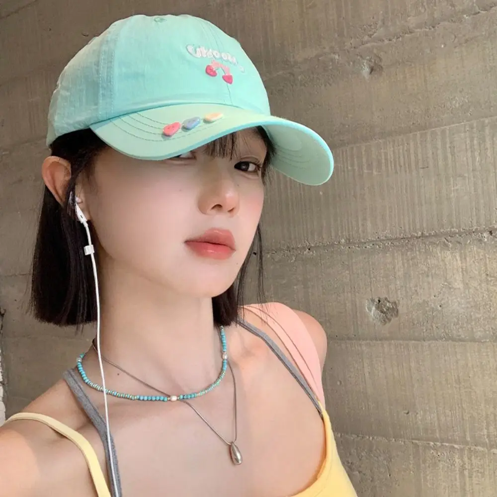 

Модная хлопковая бейсболка с вишневым принтом, дышащая, с надписями, повседневная, солнцезащитная, с защитой от УФ-лучей, в японском стиле, с широкими полями, для большой головы, летняя