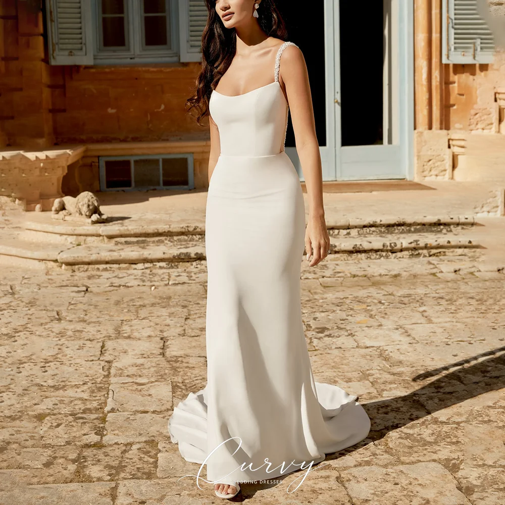 Curvy Elegant Mermaid Satin Wedding Dress Spaghetti Strap Beaded Detail Open Back Bridal Gown for Women Outdoor Wedding Wear