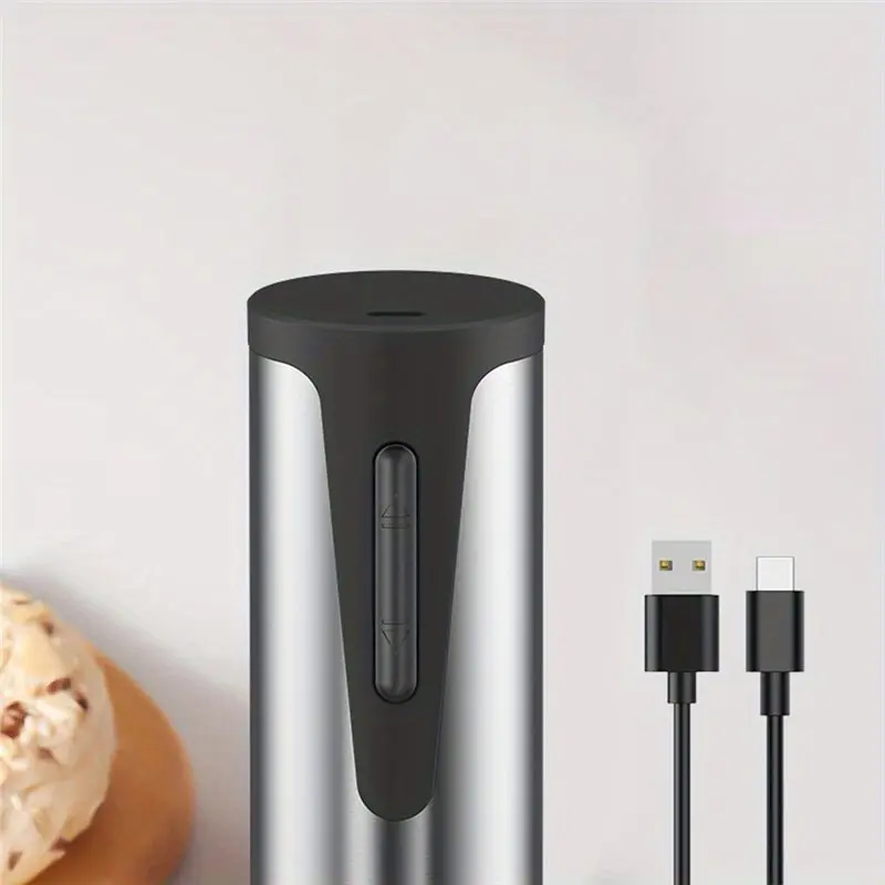 AB43-For Type-C Interface, Electric Bottle Opener Rechargeable Mini Portable Bottle Opener