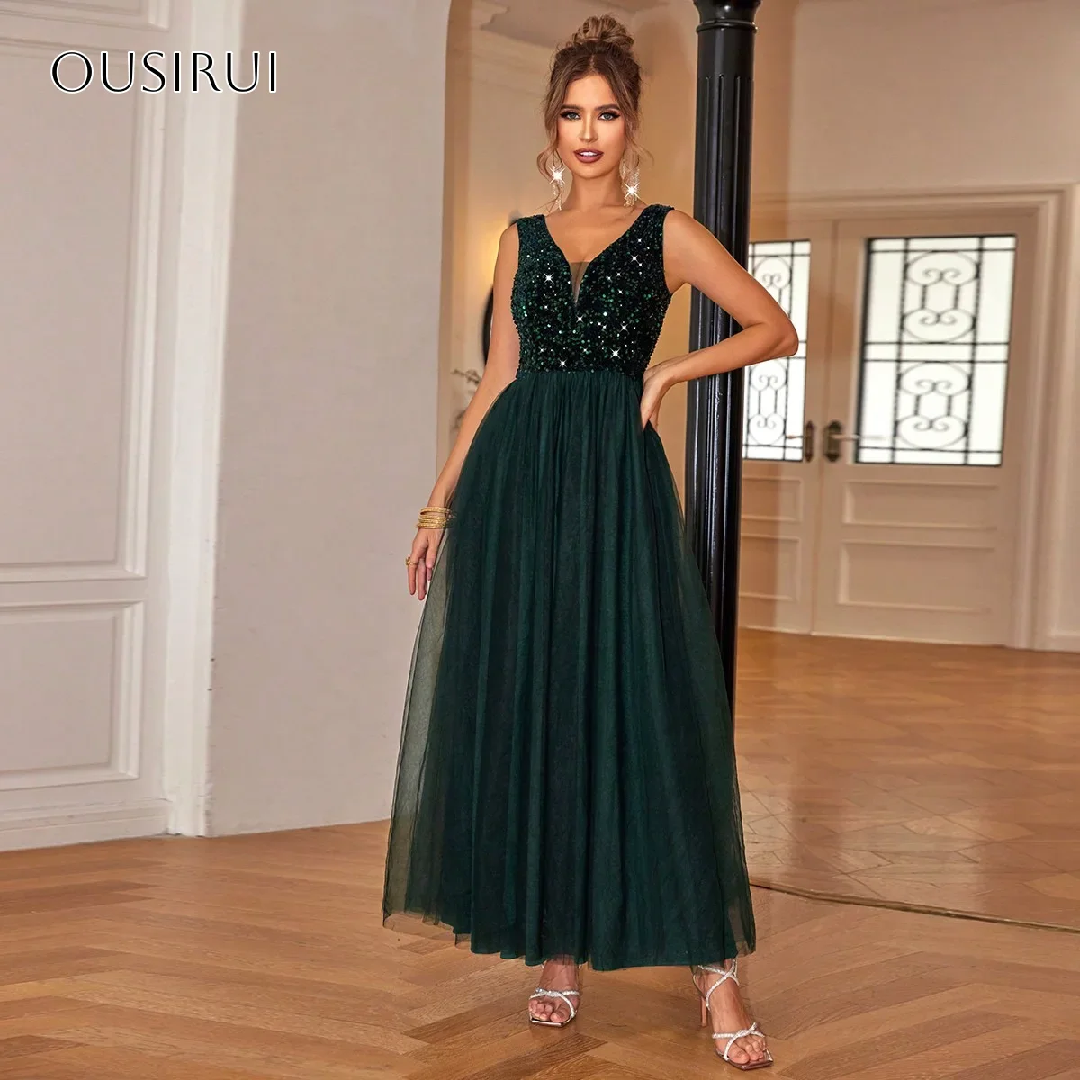 

Sequined V-neck Short A-line Homecoming Dress Tea Length Party Dress Customized فساتين للمناسبات الخاصة