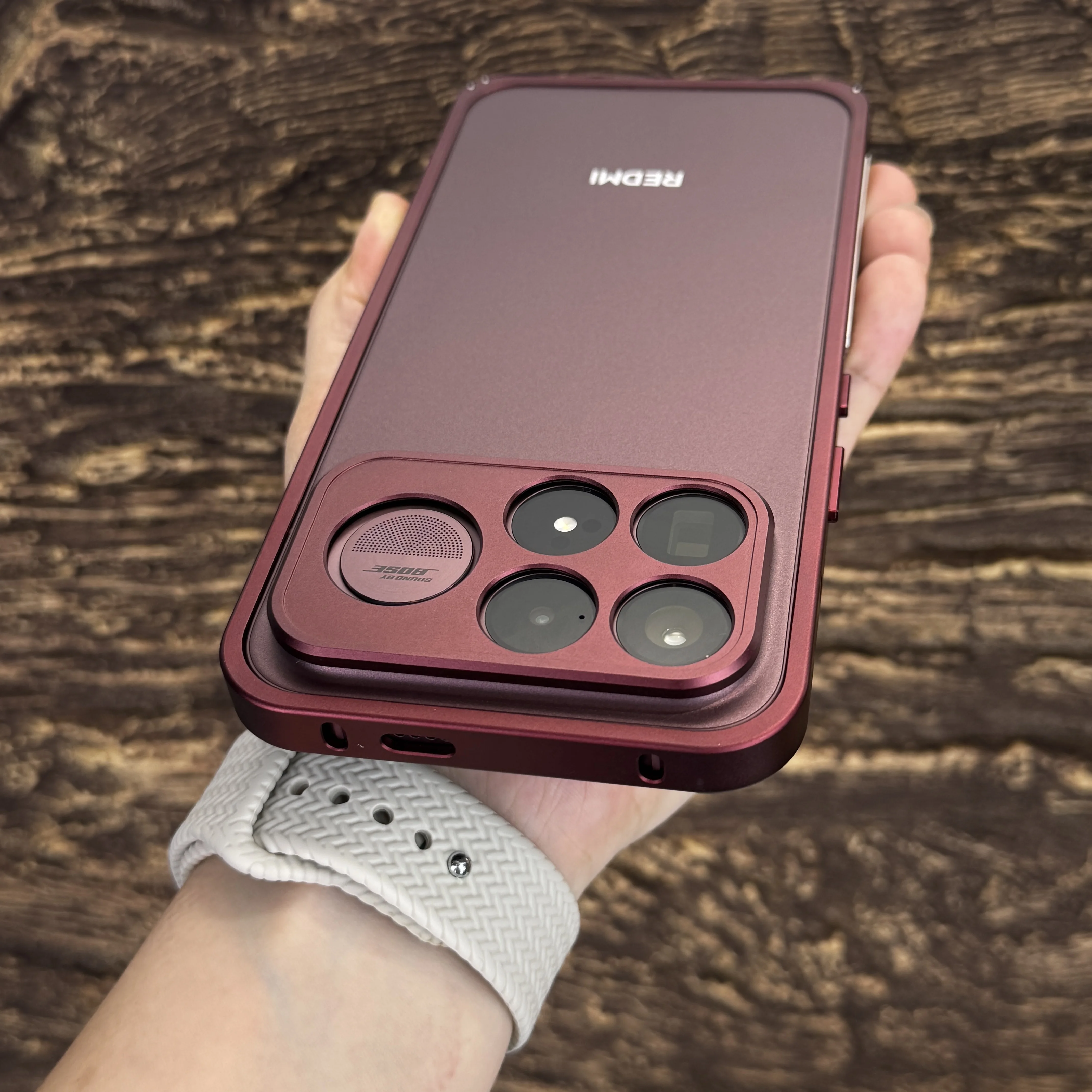 Etui do POCO F9 Ultra z aluminiową ramką, antypoślizgowe, odporne na zarysowania, wstrząsoodporne etui ochronne do Poco F 9 Ultra. — zdjęcie produktu 3