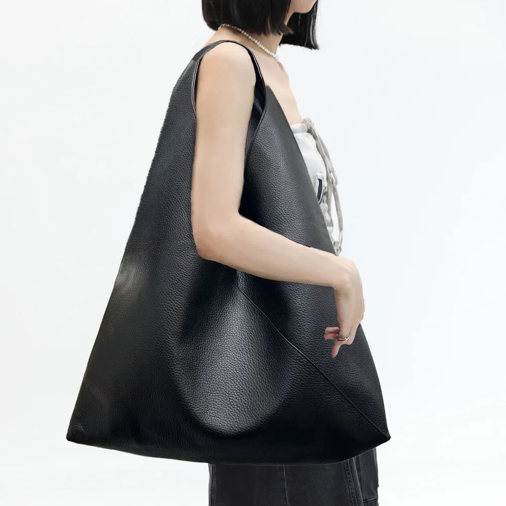 

Ladies' fashionable and simple vegan leather shoulder bag, large capacity retro splicing bucket bag