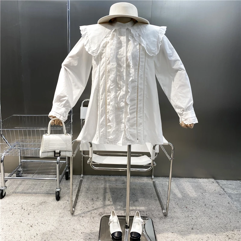 

New Brand Original Design 2022 Fashion Sweet Lace Lapel Medium Long Shirt Lantern Sleeve Hollow Out Doll Blouse