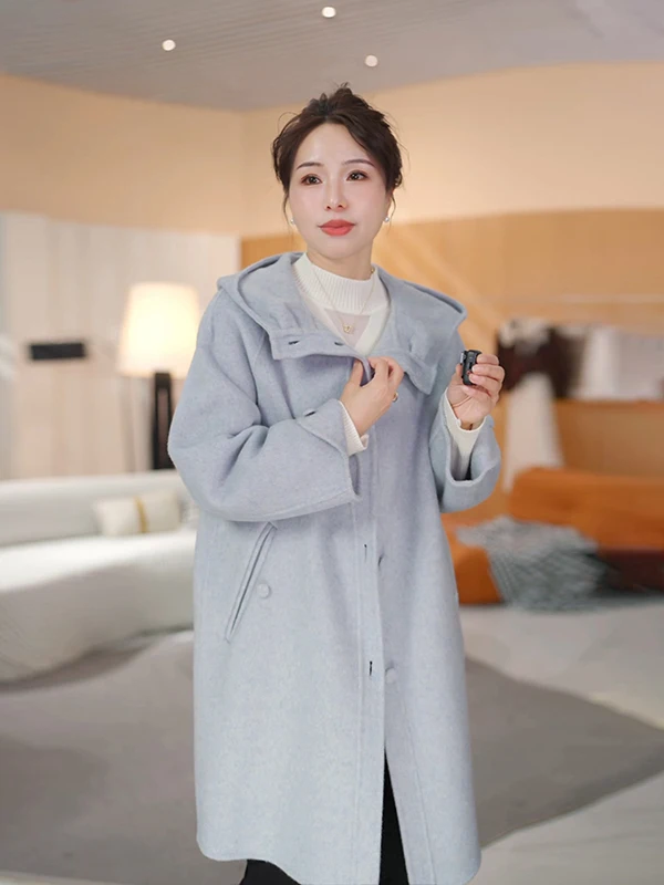 

High-End Luxury Woolen Coat with Hat for Women Mid-Length Vintage Sle Autumn Winter Faion Ladies' Jaets And Coats