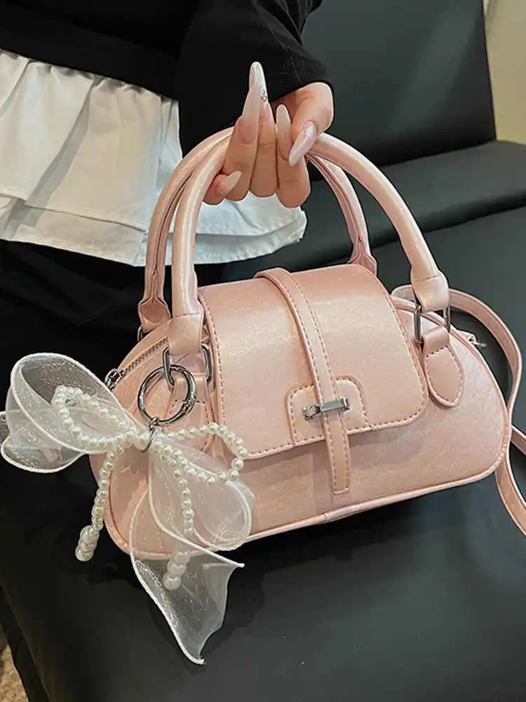 

Summer Women Cross Body Bag Solid Color with Pendant Leather Handbag Casual Fashion Versatile Female Shoulder Bags