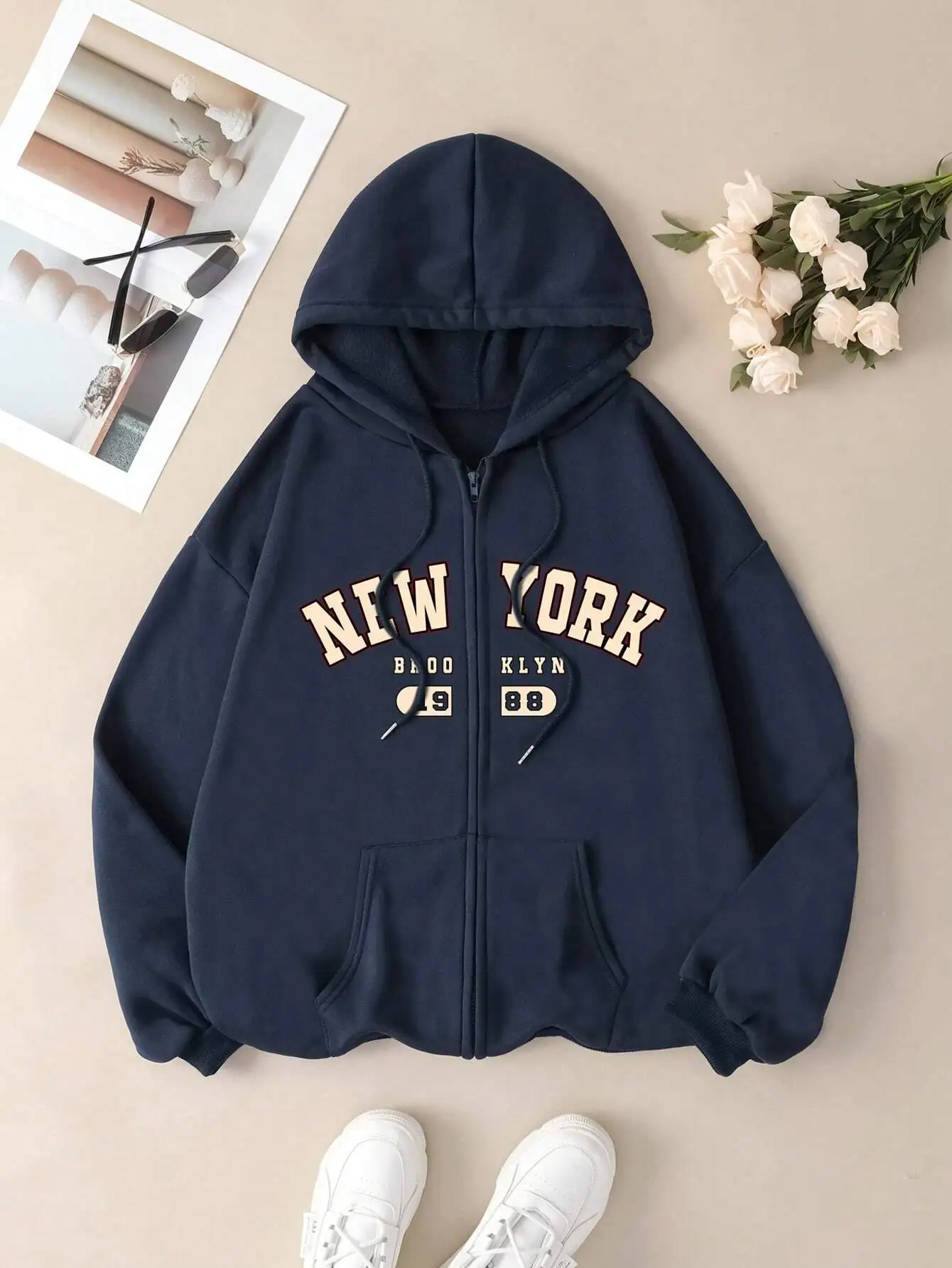 

Women's Plus Size Zip-Up Hoodie with Arch Letter Print, Loose Fit for Fall Winter Casual Wear