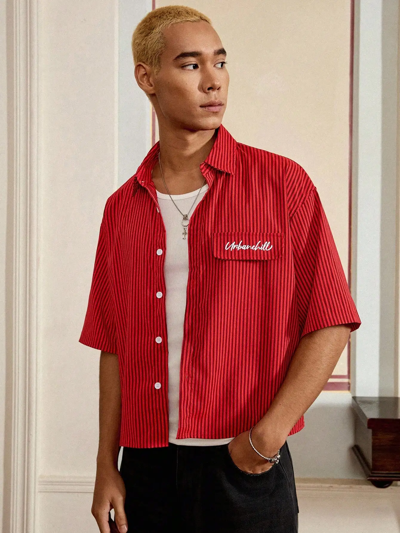 

Men's Red Vertical Stripe Loose Fit Short Sleeve Casual Shirt