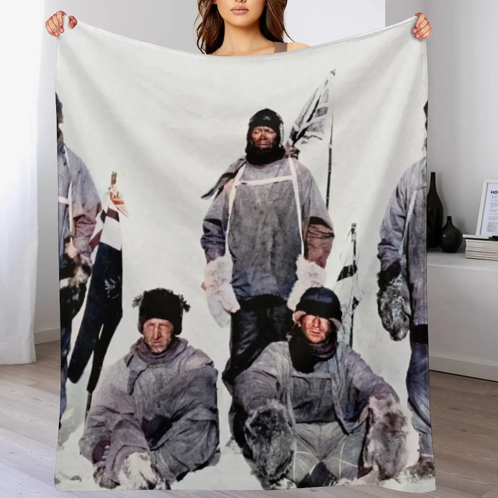 

Scott's party at the South Pole 1912, Throw Blanket Thermal Thin Custom Flannel Fabric Blankets