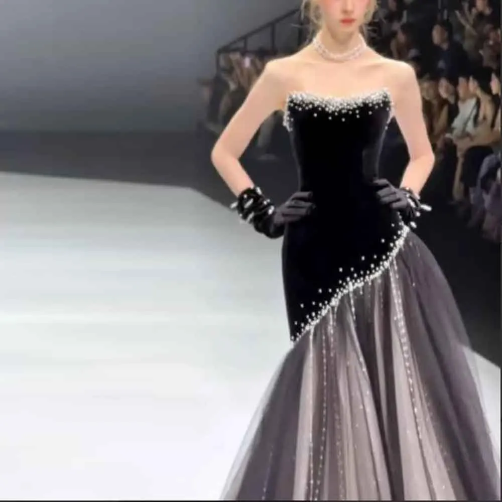 فستان سهرة بحورية البحر بدون حمالات مخصص بطيات لؤلؤية من التول بجزء سفلي سهرة رسمية مخملية plakleriеееееееее