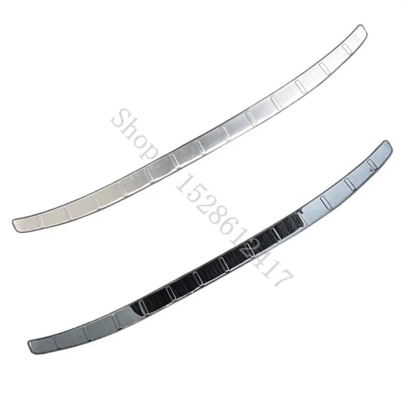 For Volvo V90 / V90CC 2017 2018~2026 Stainless steel Rear Bumper Protector Sill Rear boot guard Trim Accessories Car Accessories