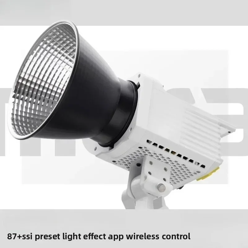 

LED fill light indoor shooting